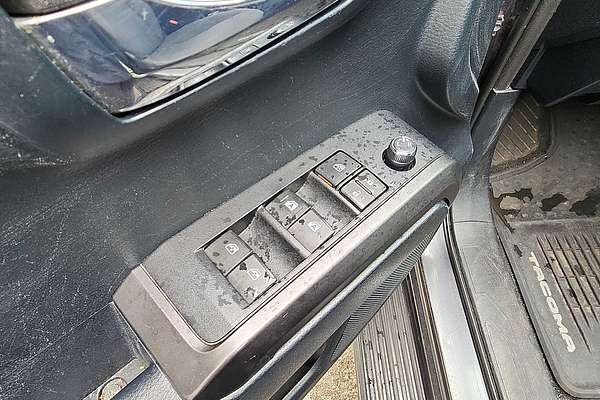 2016 Toyota Tacoma TRD Sport