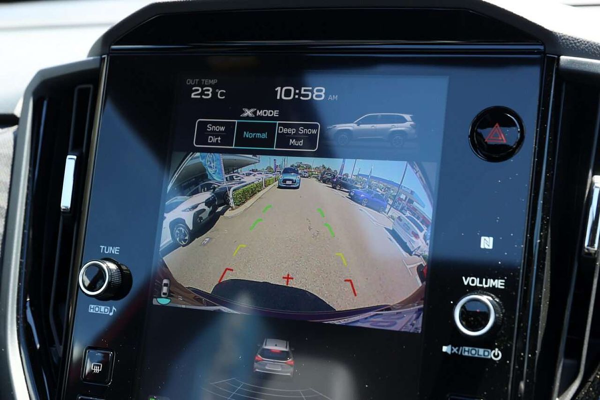 2025 Subaru Forester Hybrid Touring S6