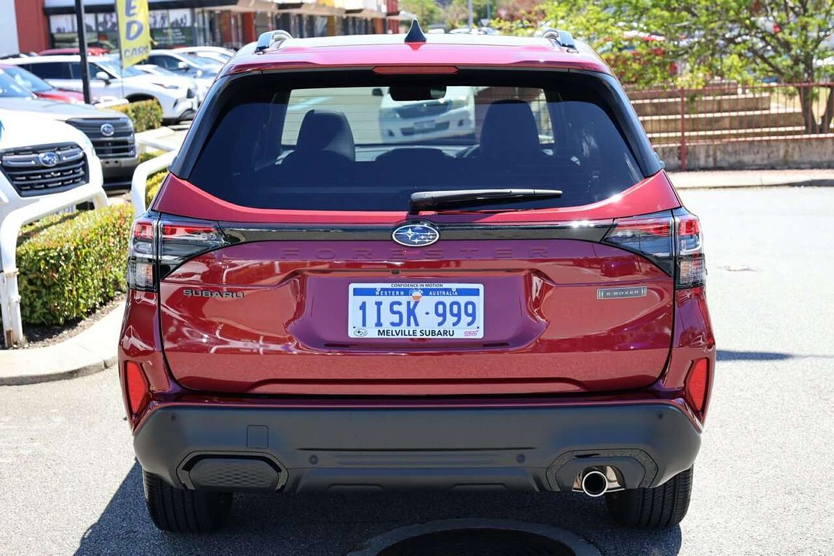 2025 Subaru Forester Hybrid Touring S6