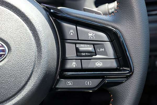 2025 Subaru Forester Hybrid Touring S6