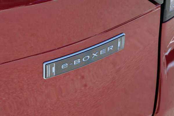 2025 Subaru Forester Hybrid Touring S6