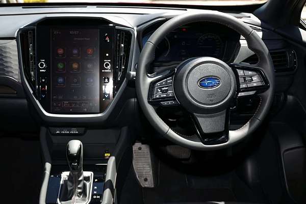 2025 Subaru Forester Hybrid Touring S6