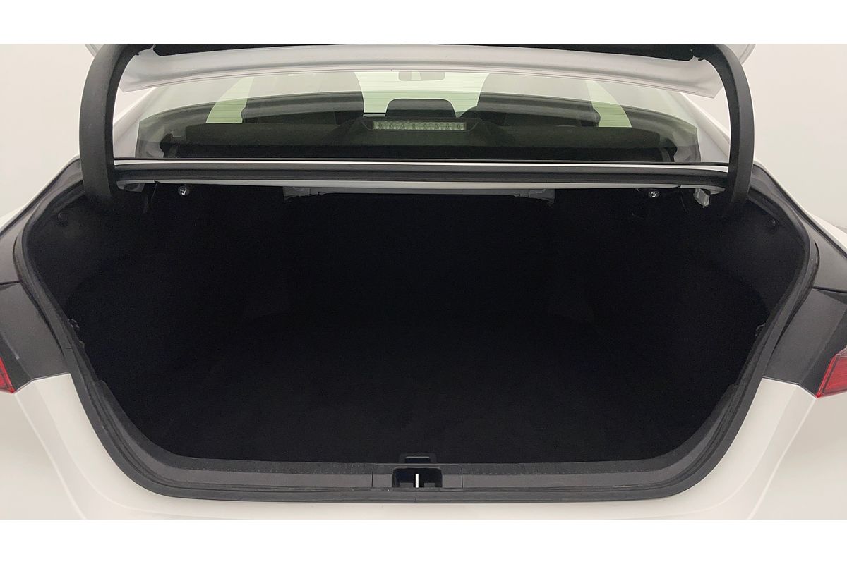 2022 Toyota Camry Ascent AXVA70R