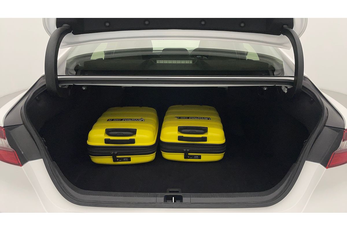 2022 Toyota Camry Ascent AXVA70R