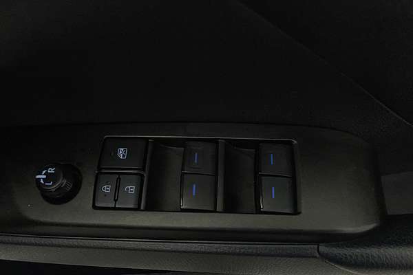 2022 Toyota Camry Ascent AXVA70R