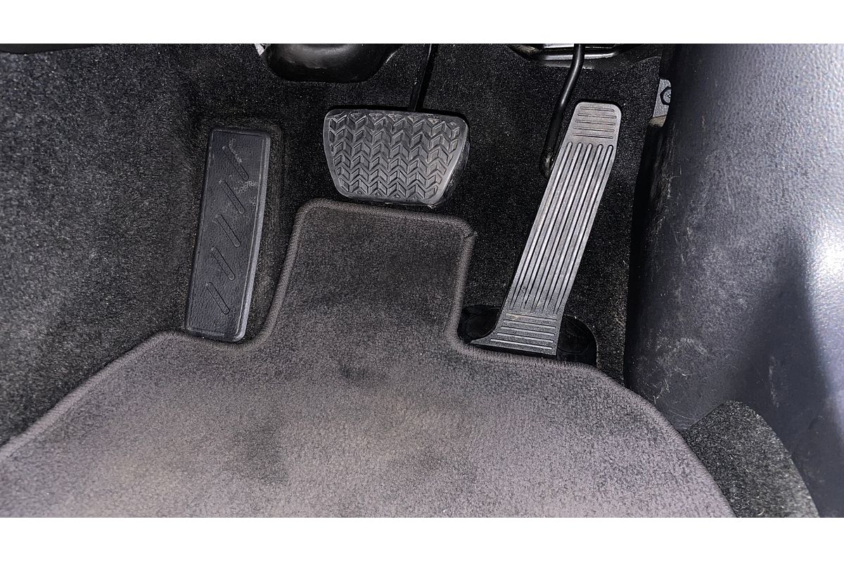 2022 Toyota Camry Ascent AXVA70R