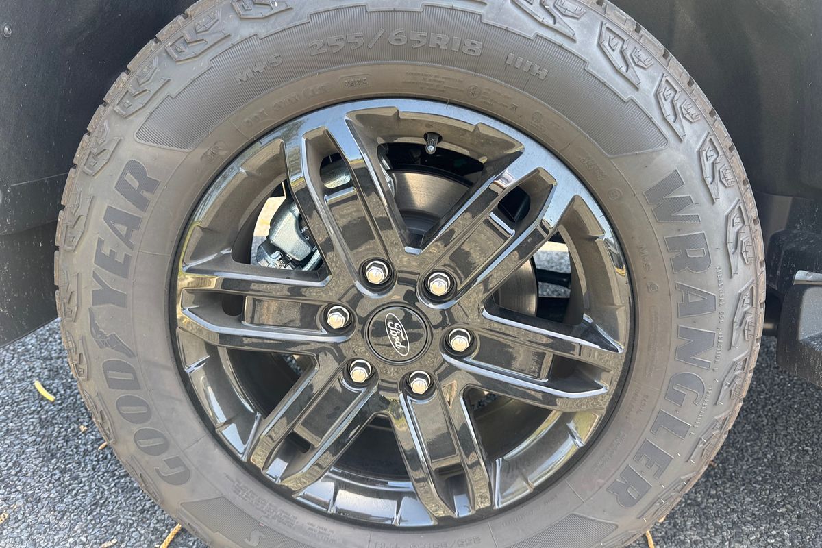 2025 Ford Everest Sport  3.0L