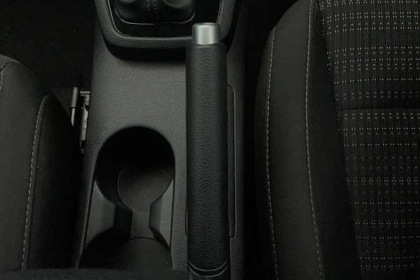 2023 Kia Stonic Sport YB