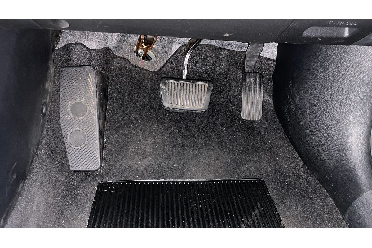 2023 Kia Stonic Sport YB