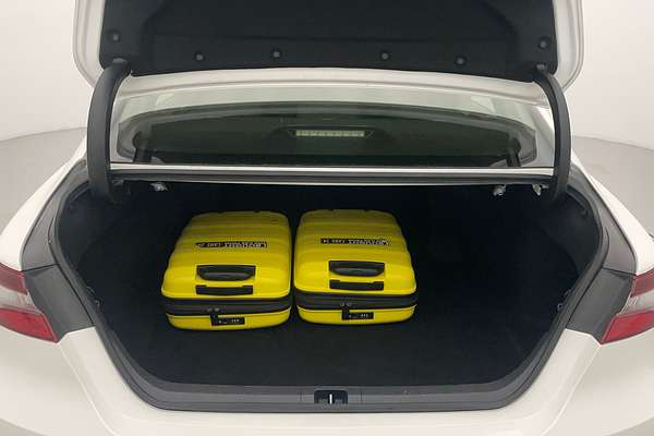 2022 Toyota Camry Ascent AXVH70R