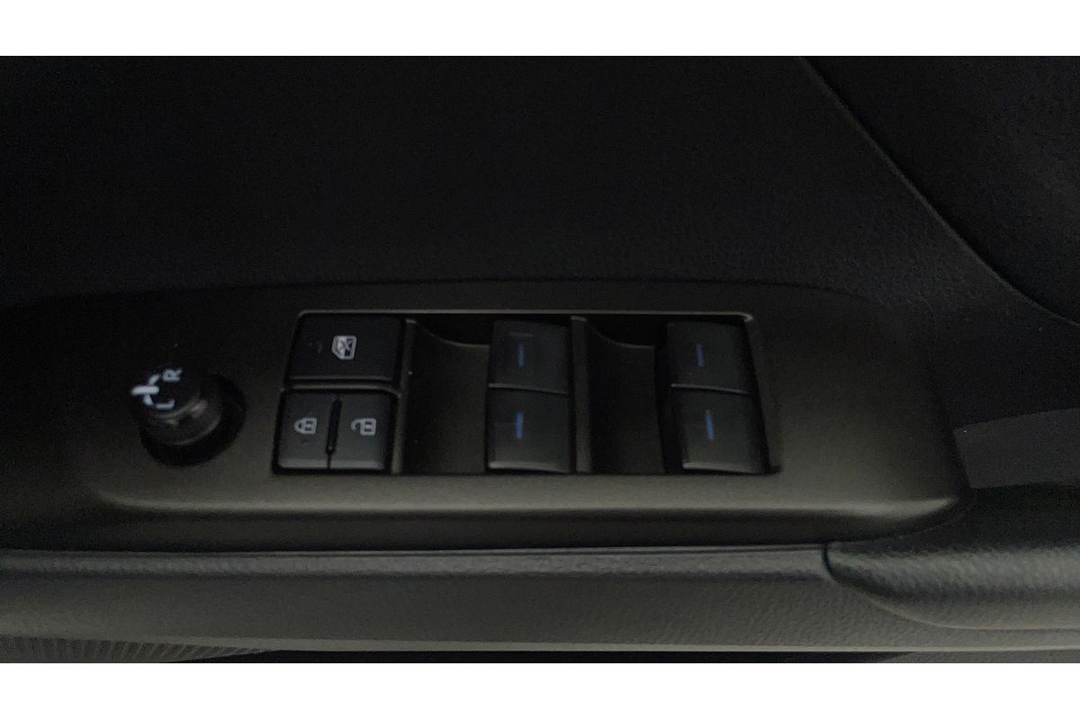 2022 Toyota Camry Ascent AXVH70R