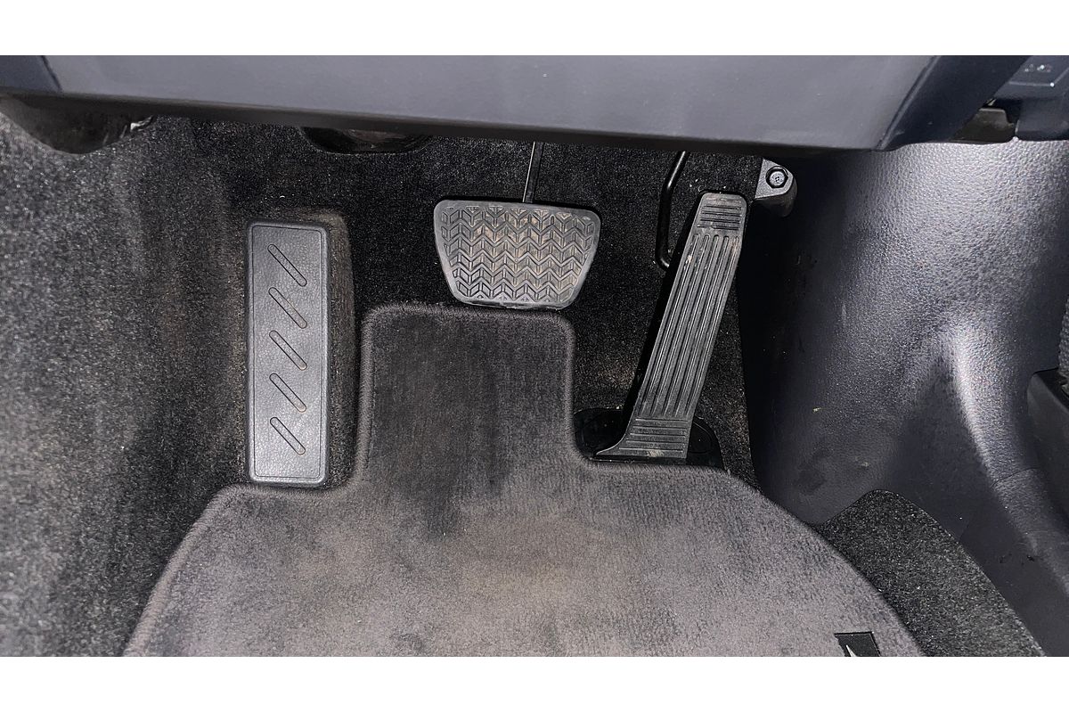 2022 Toyota Camry Ascent AXVH70R