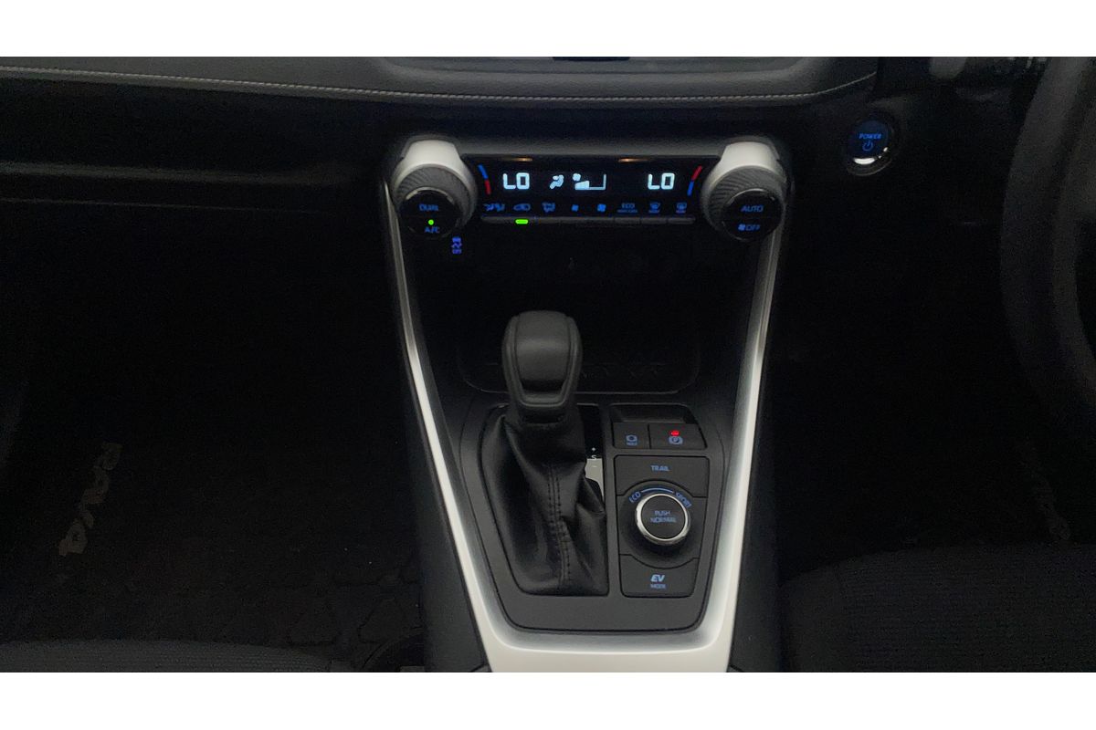 2020 Toyota RAV4 GX AXAH54R