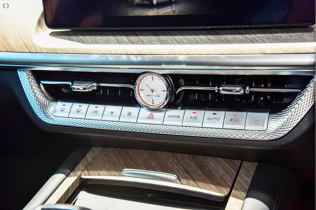 2025 GWM Tank 500 Ultra Hi4-T PHEV P03