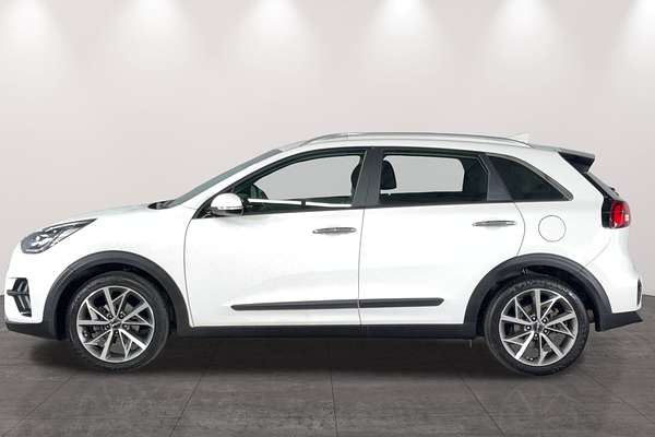 2021 Kia Niro Hybrid Sport DE