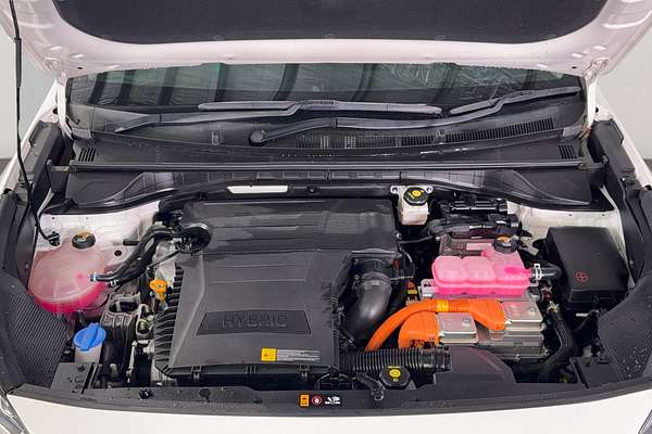 2021 Kia Niro Hybrid Sport DE