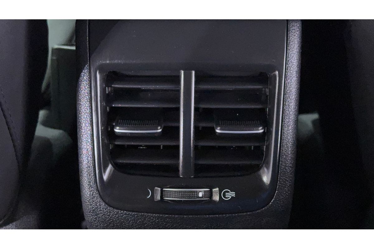 2021 Kia Niro Hybrid Sport DE