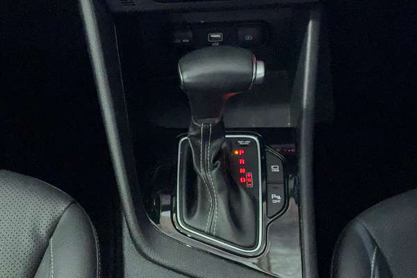 2021 Kia Niro Hybrid Sport DE