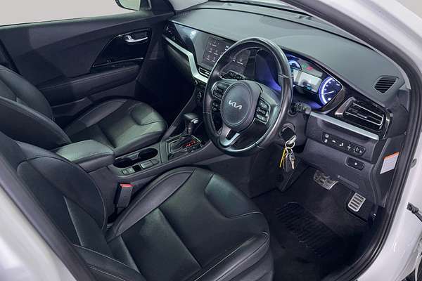 2021 Kia Niro Hybrid Sport DE