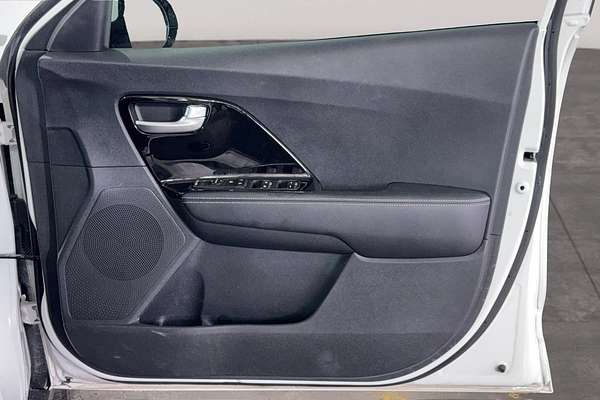 2021 Kia Niro Hybrid Sport DE