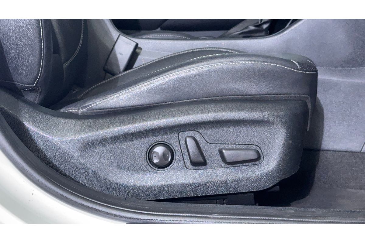 2021 Kia Niro Hybrid Sport DE