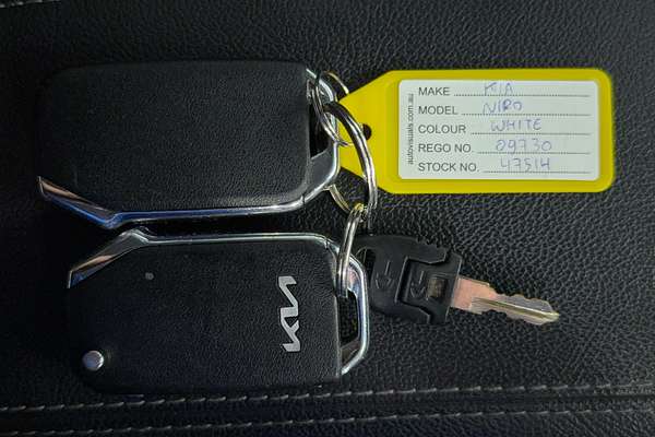 2021 Kia Niro Hybrid Sport DE