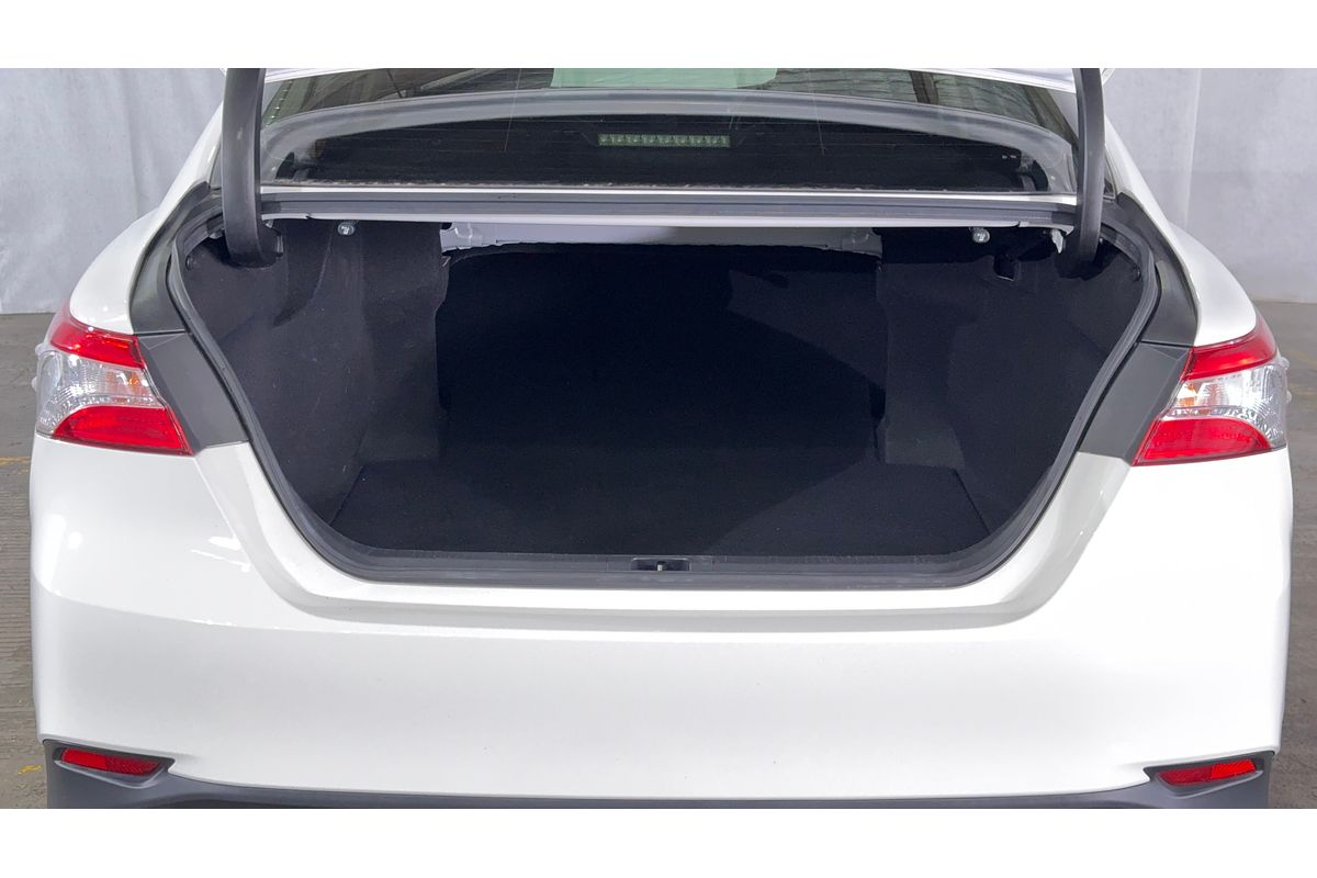 2020 Toyota Camry Ascent AXVH71R