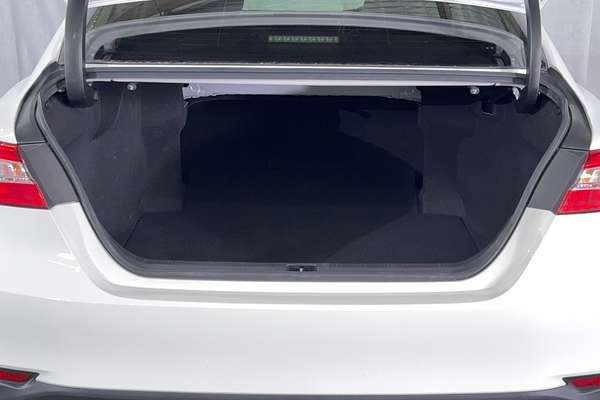 2020 Toyota Camry Ascent AXVH71R