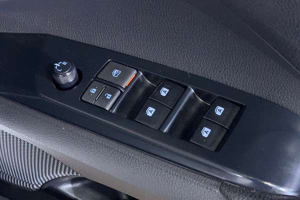 2020 Toyota Camry Ascent AXVH71R