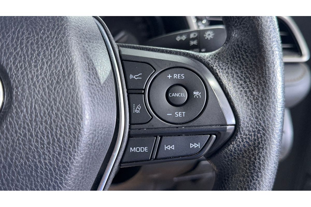 2020 Toyota Camry Ascent AXVH71R