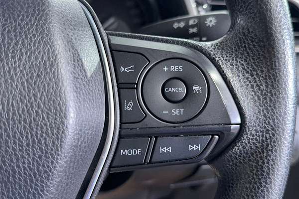 2020 Toyota Camry Ascent AXVH71R