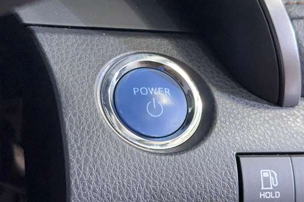 2020 Toyota Camry Ascent AXVH71R