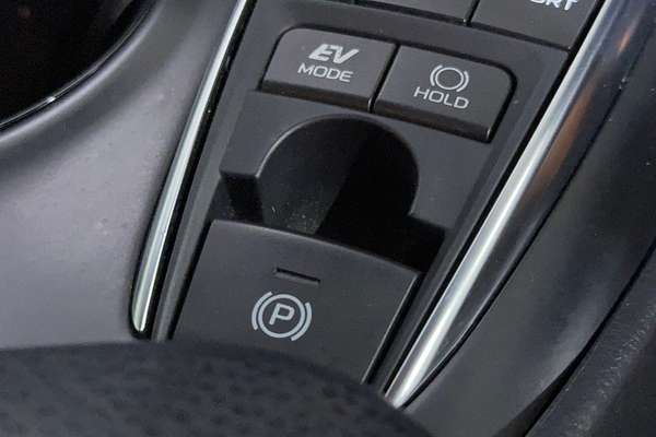 2020 Toyota Camry Ascent AXVH71R