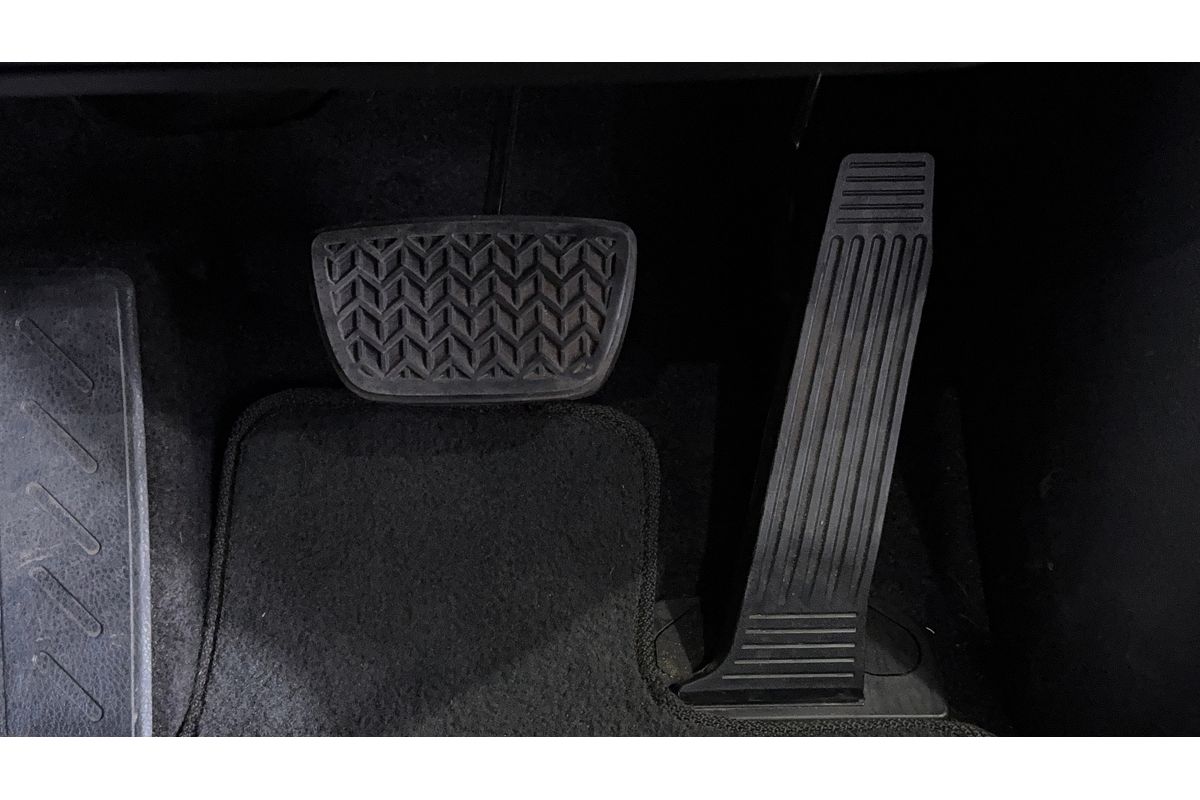 2020 Toyota Camry Ascent AXVH71R