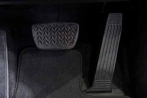 2020 Toyota Camry Ascent AXVH71R