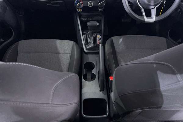 2023 Kia Stonic S YB