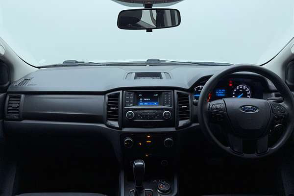 2015 Ford Everest Ambiente UA 3.2L