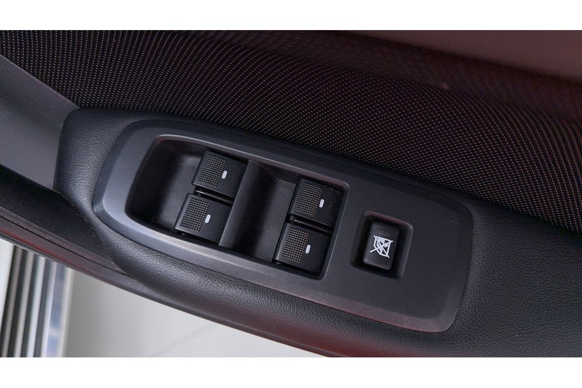 2015 Ford Everest Ambiente UA 3.2L