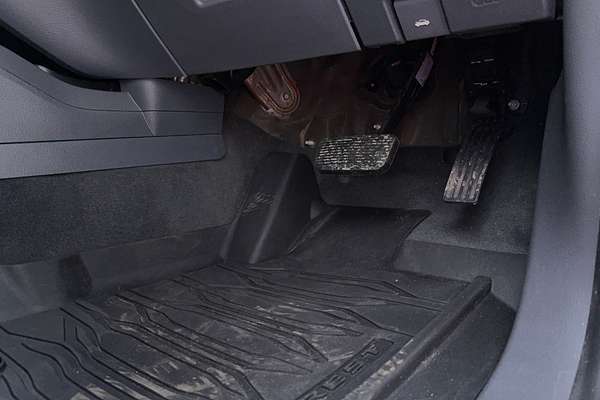 2015 Ford Everest Ambiente UA 3.2L