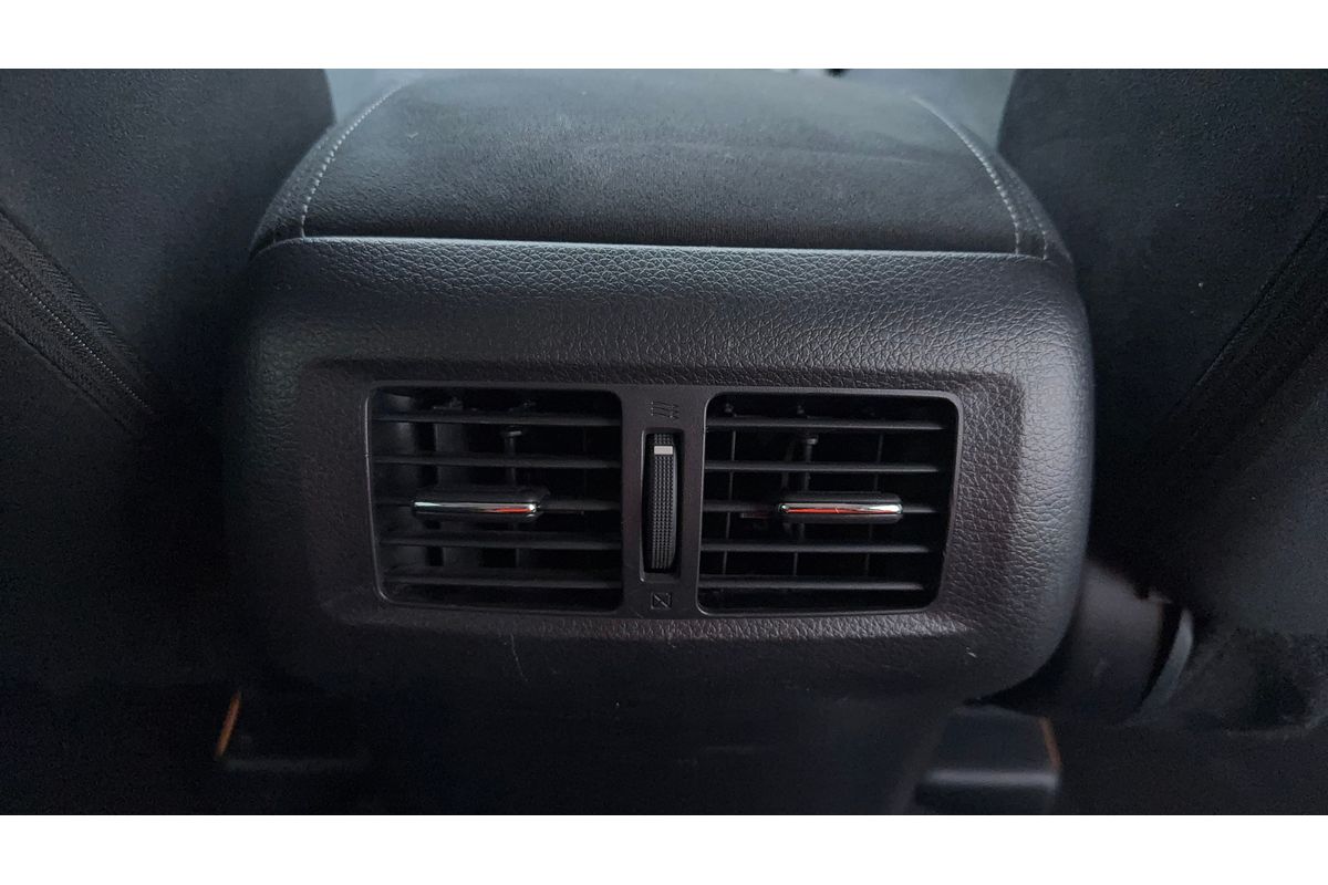 2019 Nissan Navara RX D23 Series 3 Rear Wheel Drive