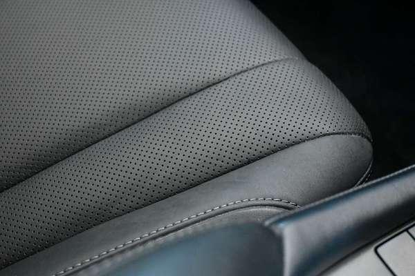 2020 Lexus LX LX450d VDJ201R