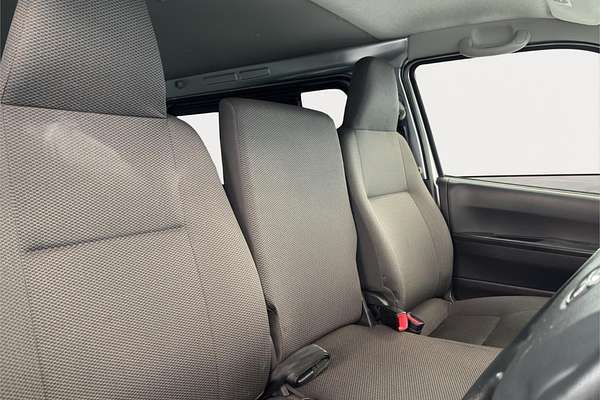 2014 Toyota Hiace Long DX