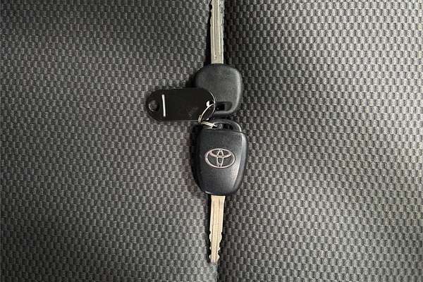 2014 Toyota Hiace Long DX