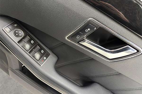 2010 Mercedes-Benz E-Class E250 CGI Avantgarde W212