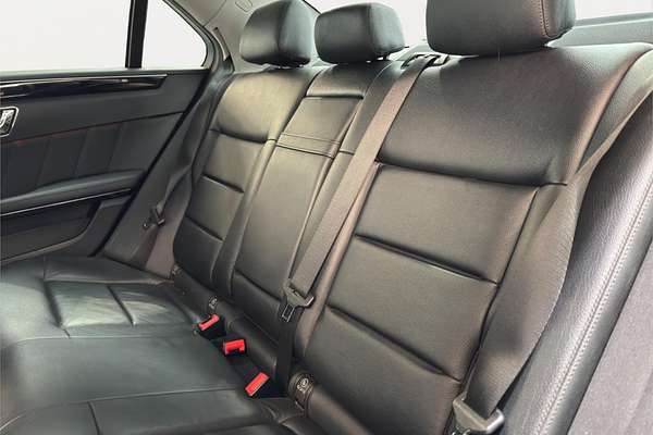 2010 Mercedes-Benz E-Class E250 CGI Avantgarde W212