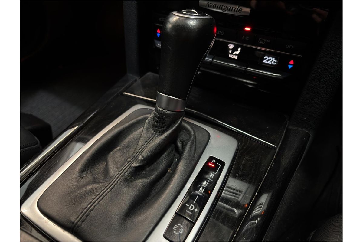 2010 Mercedes-Benz E-Class E250 CGI Avantgarde W212