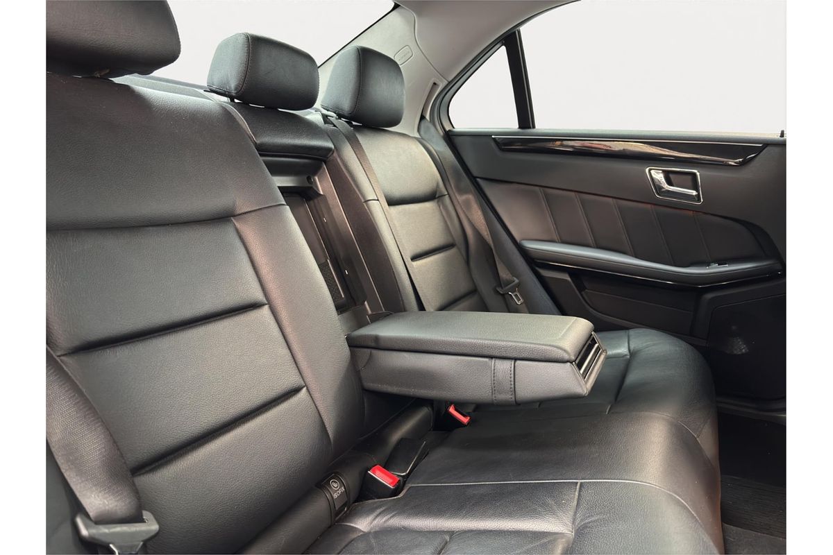2010 Mercedes-Benz E-Class E250 CGI Avantgarde W212