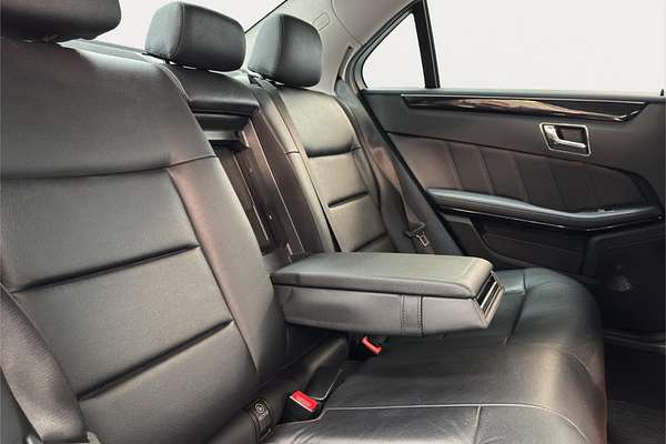 2010 Mercedes-Benz E-Class E250 CGI Avantgarde W212