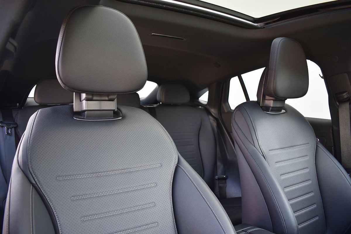 2025 Mercedes-Benz GLC-Class GLC300 C254