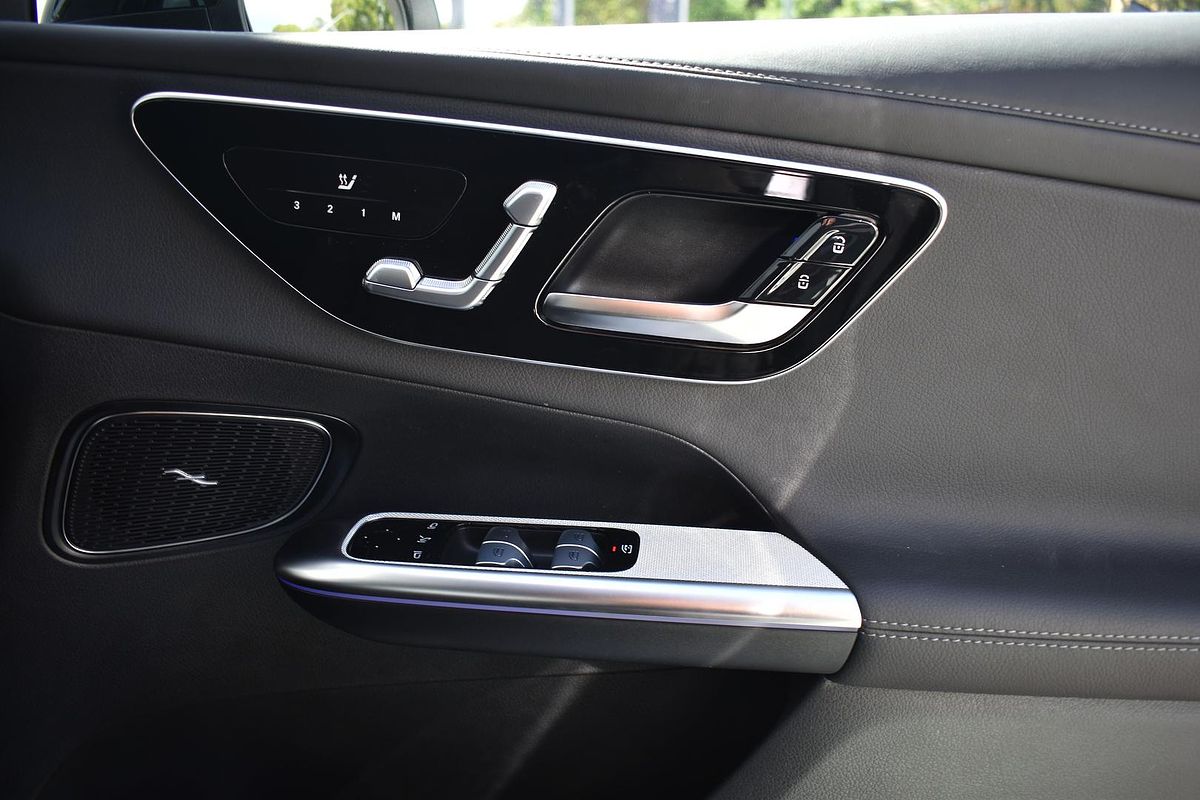 2025 Mercedes-Benz GLC-Class GLC300 C254